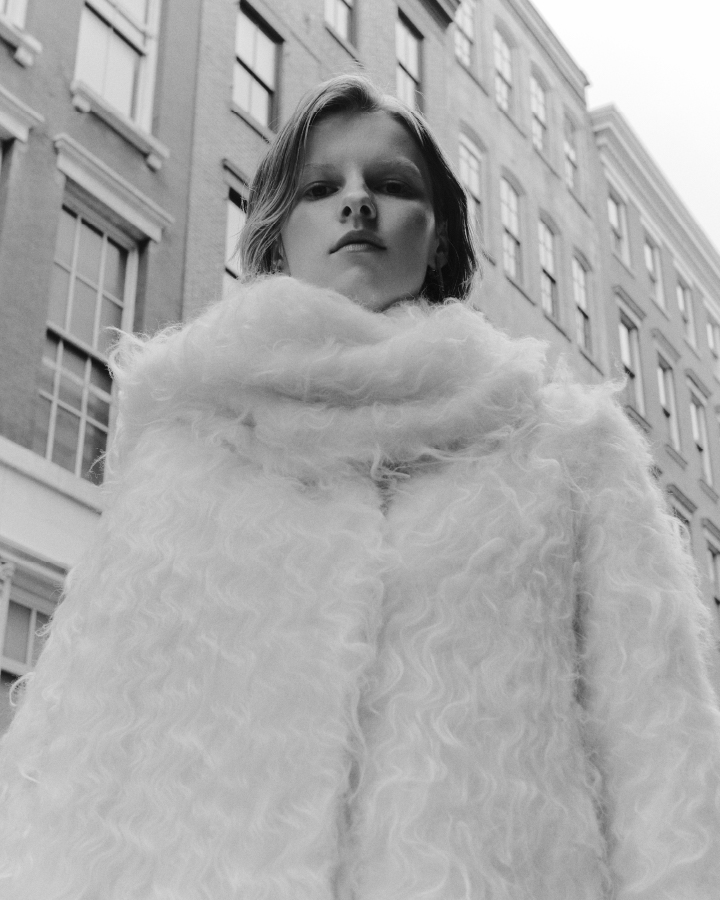 GRACE CONTINENTAL Diagram SLEEK ROMANCE WINTER 2024