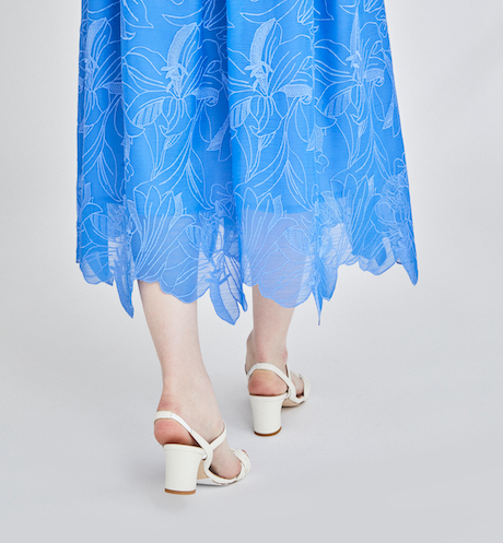 フラワー刺繍ギャザースカート / ブルー